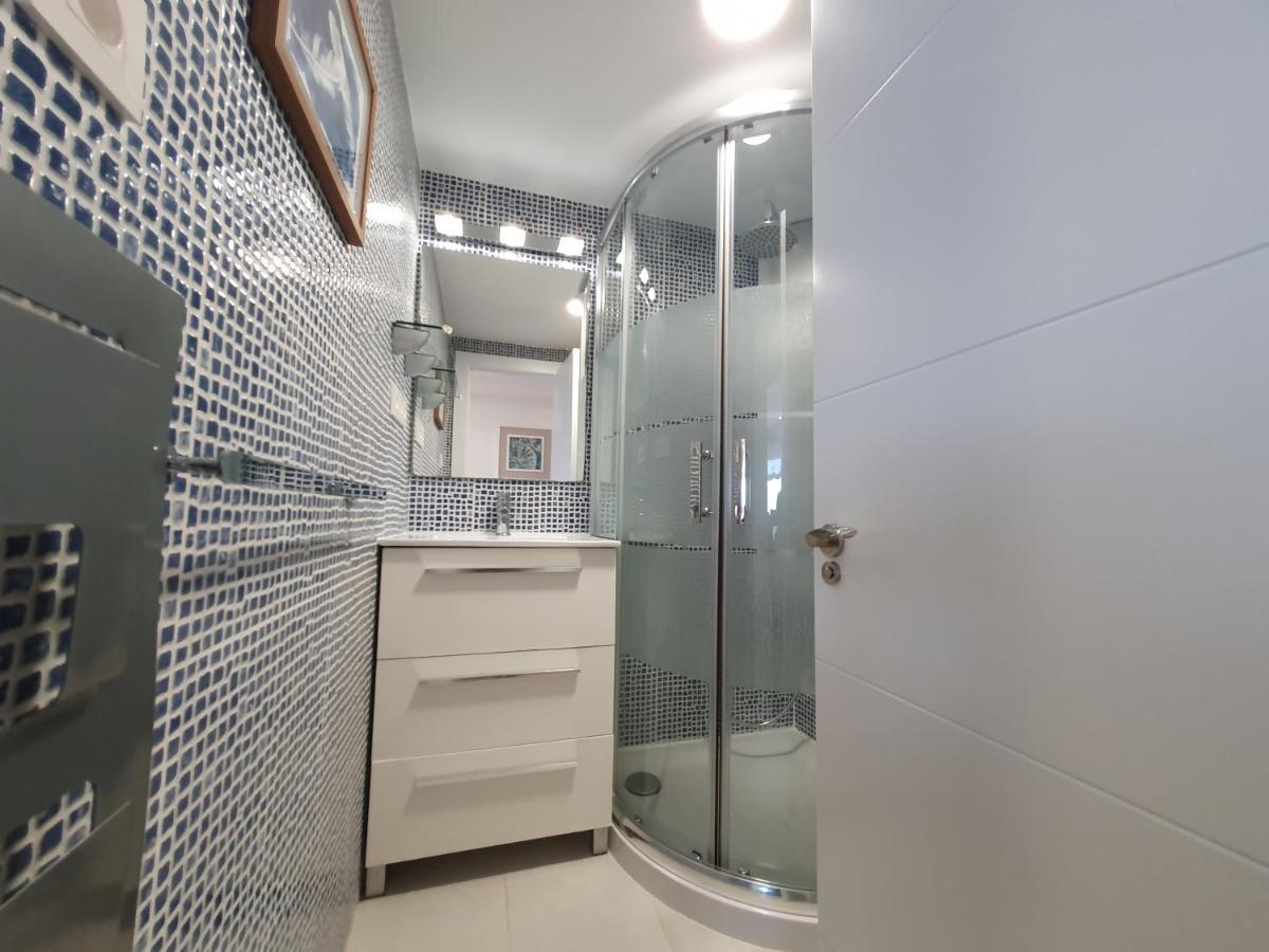 Playa 12 - El Lujo De Estar En 1ª Linea De Playa - Vut-4043-As Apartman Gijón Kültér fotó