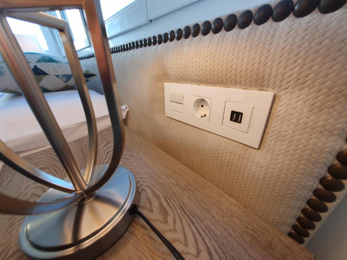 Playa 12 - El Lujo De Estar En 1ª Linea De Playa - Vut-4043-As Apartman Gijón Kültér fotó